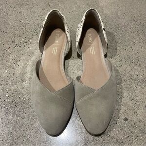 TOMS Women's Suede Gray Flats